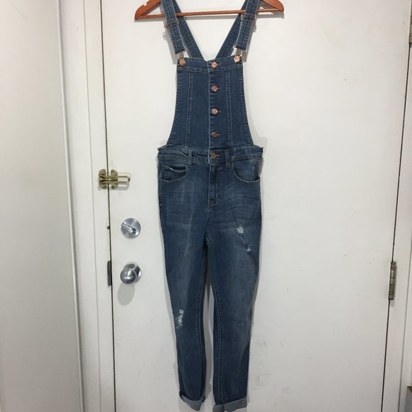 GUESS SLIM FITTED DISTRESSED DENIM JUMPSUITS SIZE 28 - Picture 1 of 11